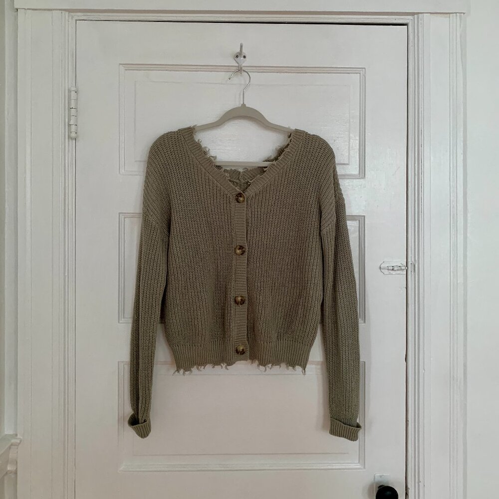 Moon & Madison Women's Green Knit Cardigan